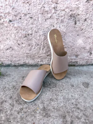 Lola Taupe Sandal