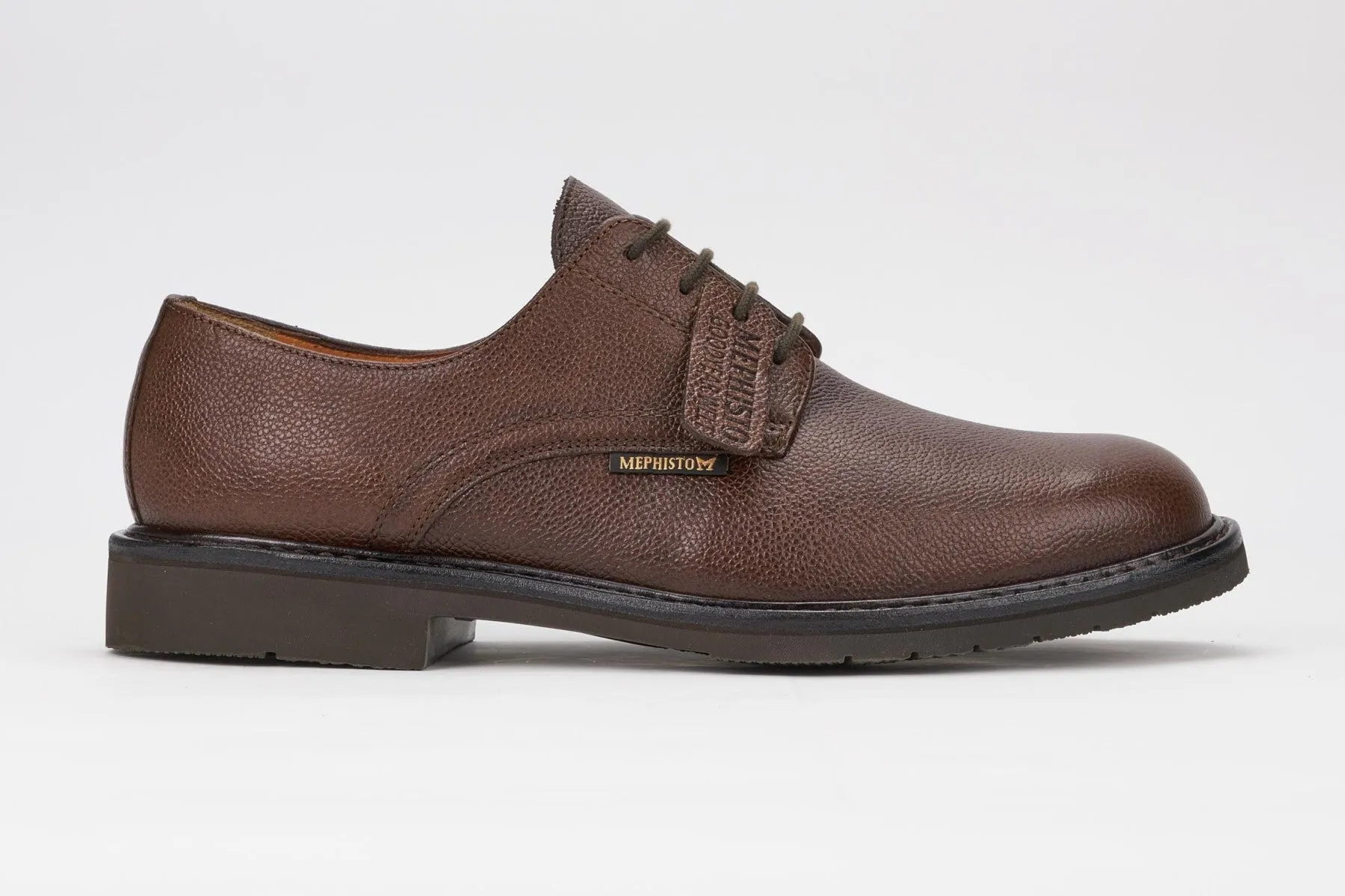 Marlon - Chestnut Pebble Grain 9178N